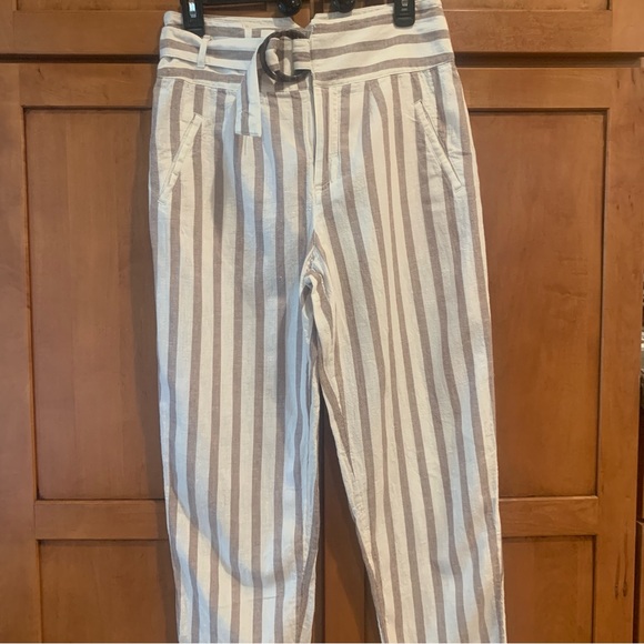 Anthropologie Pants - Anthropologie pants size 4